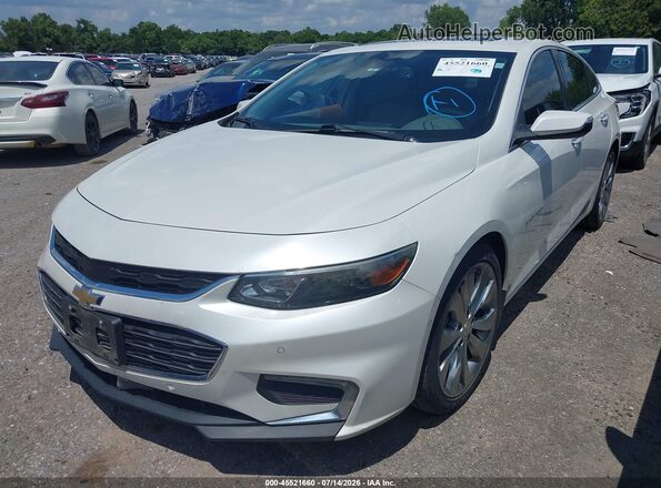 1G1ZH5SX3HF236151 2017 CHEVROLET MALIBU Белый Передняя левая четверть