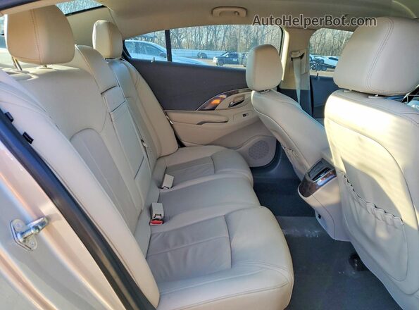 1G4G45G35GF258372 2016 BUICK LACROSSE Gold უკანა სავარძლების ხედი