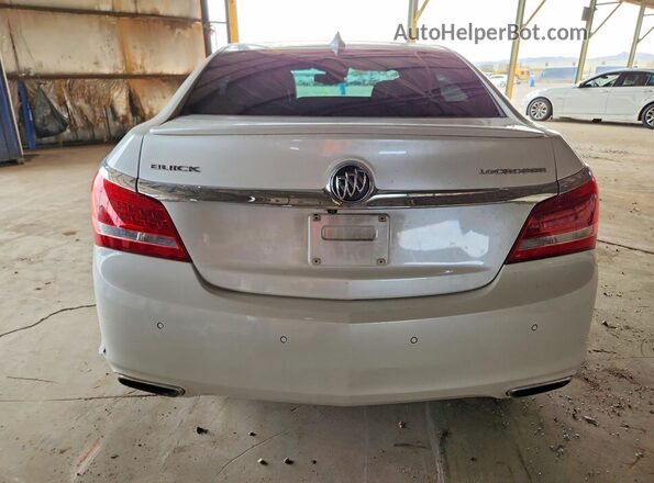 1G4GF5G39GF150847 2016 BUICK LACROSSE White Vista trasera