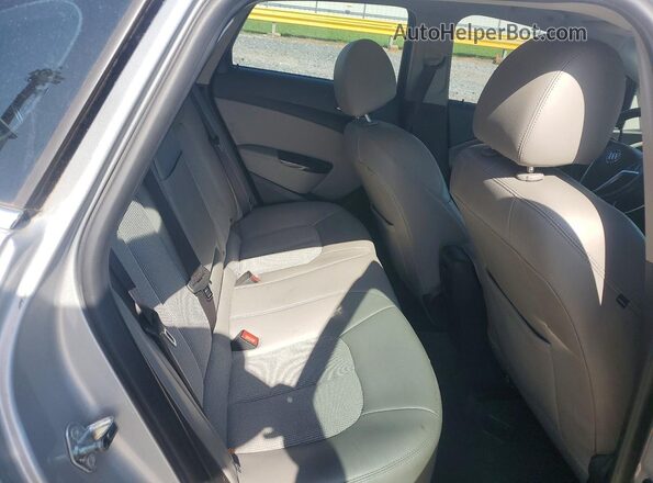 1G4PR5SK0G4114255 2016 BUICK VERANO Silver უკანა სავარძლების ხედი