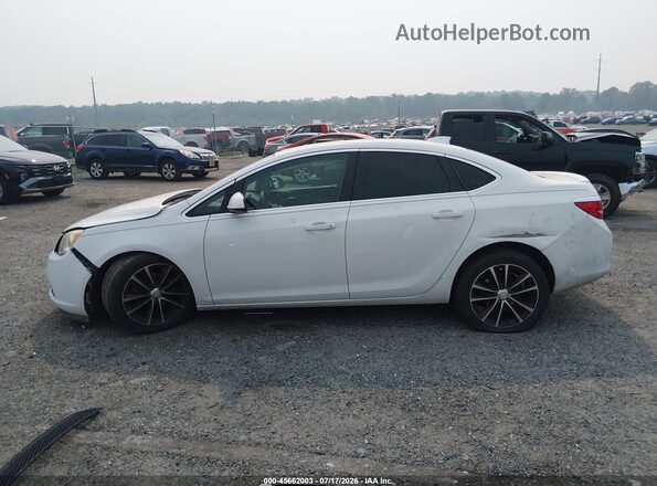 1G4PR5SK0H4110076 2017 BUICK VERANO White სალონის 360-გრადუსიანი ხედი