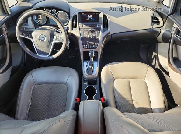 1G4PR5SK2H4120690 2017 BUICK VERANO Silver წინა პანელის ხედი