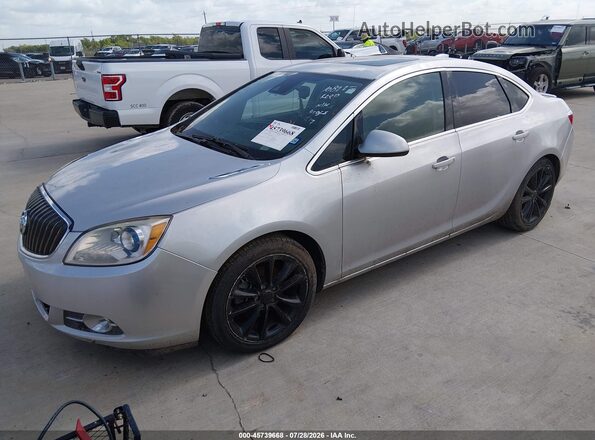1G4PR5SK7H4108227 2017 BUICK VERANO Silver Front left