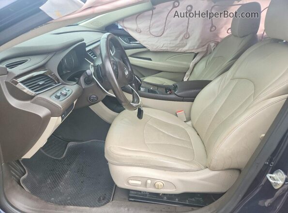 1G4ZP5SS0HU177808 2017 BUICK LACROSSE Blue Вид салону спереду
