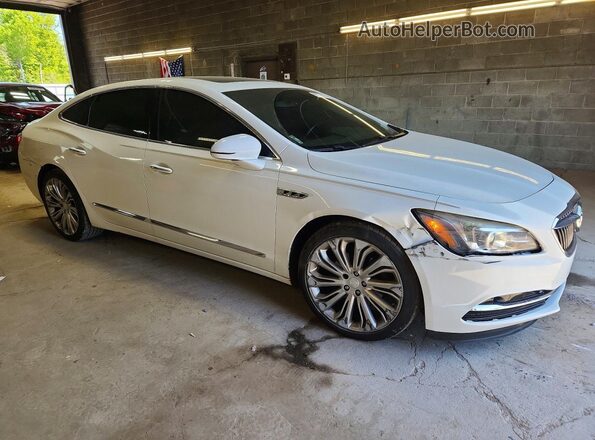1G4ZP5SS0HU186797 2017 BUICK LACROSSE White Передня права чверть