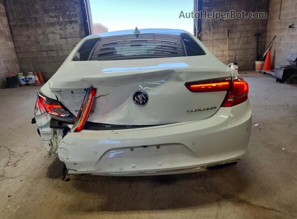 1G4ZP5SS0HU186797 2017 BUICK LACROSSE White Вид ззаду