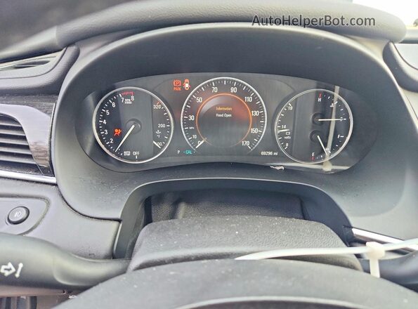 1G4ZP5SS0JU141011 2018 BUICK LACROSSE Gray Widok zestawu wskaźników