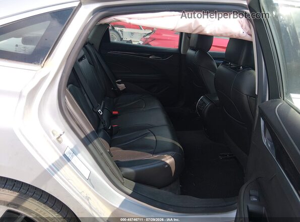1G4ZP5SS2HU180161 2017 BUICK LACROSSE Silver Vista de la etiqueta del VIN