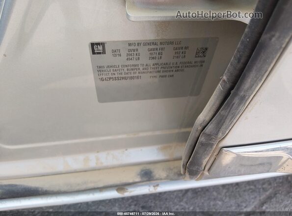 1G4ZP5SS2HU180161 2017 BUICK LACROSSE Silver Vista del compartimento del motor