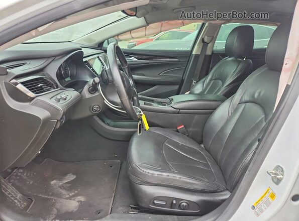 1G4ZP5SS3HU136394 2017 BUICK LACROSSE White Vista interior delantera