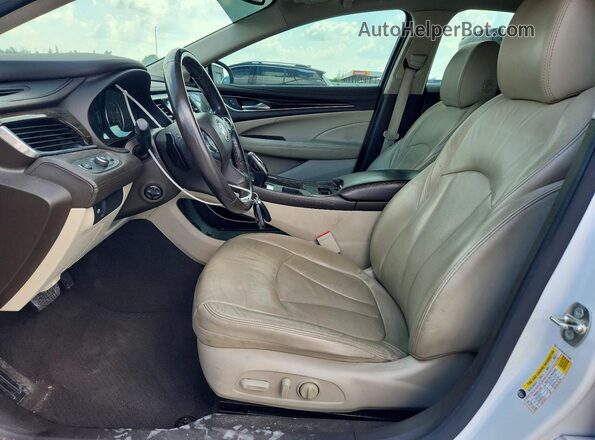 1G4ZP5SS3HU147508 2017 BUICK LACROSSE White Սալոնի դիմացի տեսք