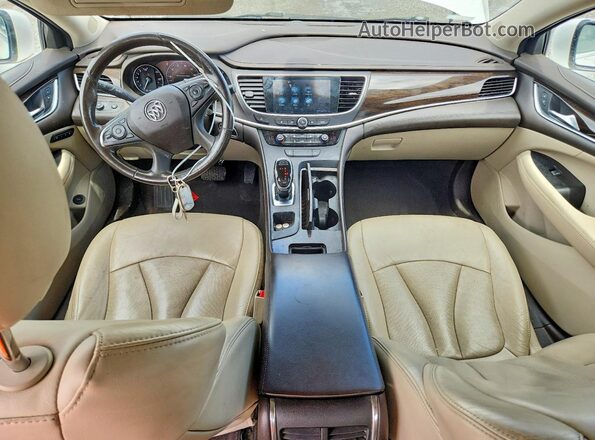 1G4ZP5SS9HU210711 2017 BUICK LACROSSE White Widok deski rozdzielczej