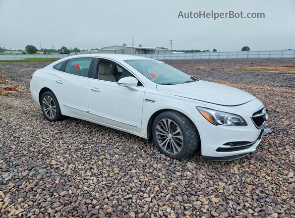 1G4ZP5SSXJU134308 2018 BUICK LACROSSE White Front right