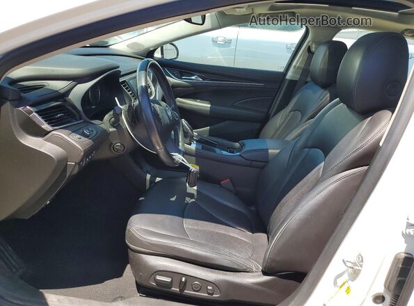 1G4ZR5SS5HU137623 2017 BUICK LACROSSE White Vista interior delantera
