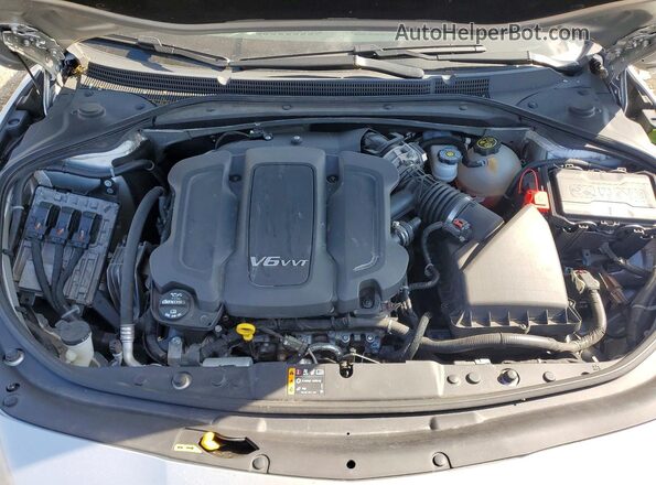 1G4ZR5SSXKU130089 2019 BUICK LACROSSE Silver Rear interior view