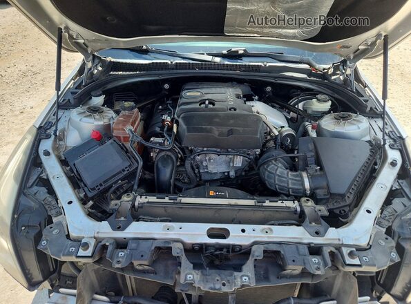 1G6AB5RX2G0107284 2016 CADILLAC ATS Silver Rear interior view