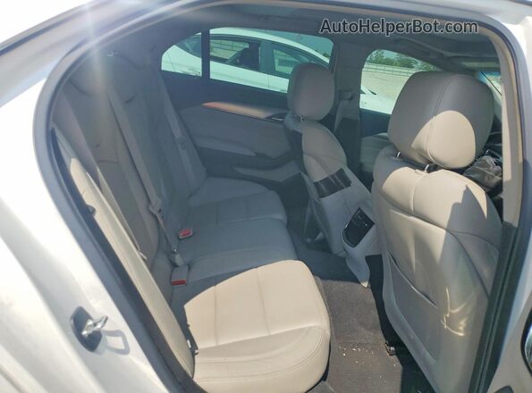 1G6AX5SX6H0144643 2017 CADILLAC CTS White Widok tylnych siedzeń