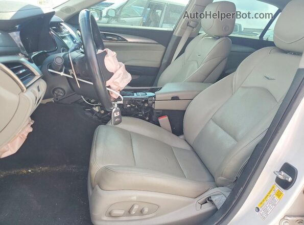 1G6AX5SX6H0144643 2017 CADILLAC CTS White Widok wnętrza z przodu