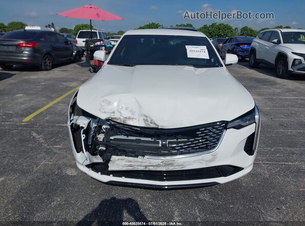1G6DA5RK1T0109641 2026 CADILLAC CT4 White Вид задньої частини салону