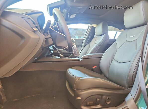 1G6DB5RK9S0102383 2025 CADILLAC CT4 Green Vista interior delantera