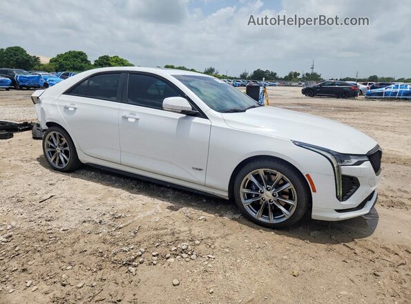 1G6DD5RL3L0135593 2020 CADILLAC CT4 Белый Передняя правая четверть