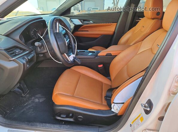 1G6DF5RK4L0149309 2020 CADILLAC CT4 Белый Вид салона спереди