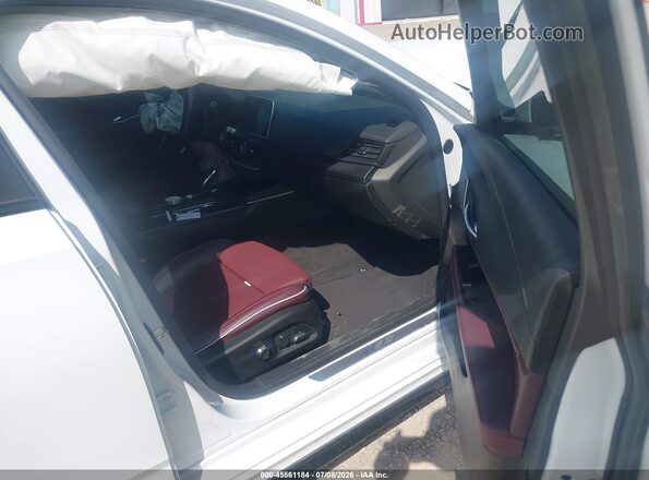 1G6DH5RL6M0134668 2021 CADILLAC CT4 Белый Вид салона спереди