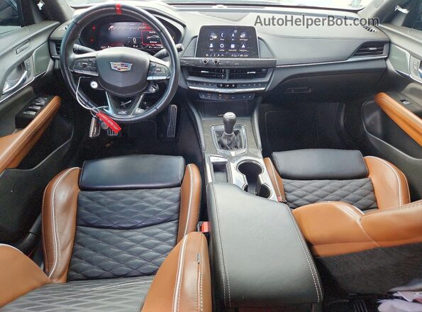 1G6DL5RP8P0566037 2023 CADILLAC CT4 Черный Вид панели приборов