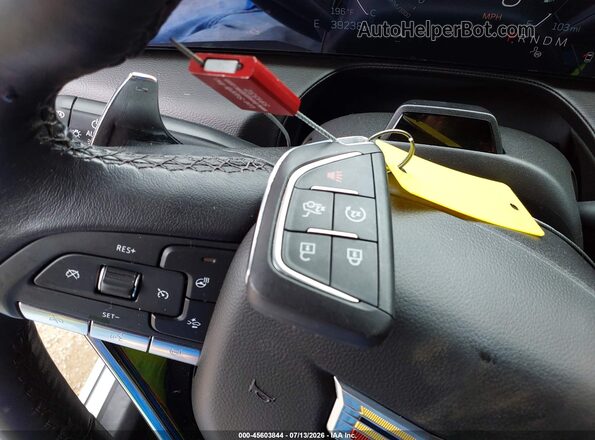 1G6DN5RK8S0112359 2025 CADILLAC CT5 White Вид панелі приладів