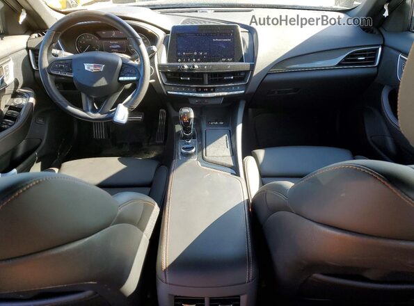 1G6DP5RK3M0120284 2021 CADILLAC CT5 Gray Vista del salpicadero