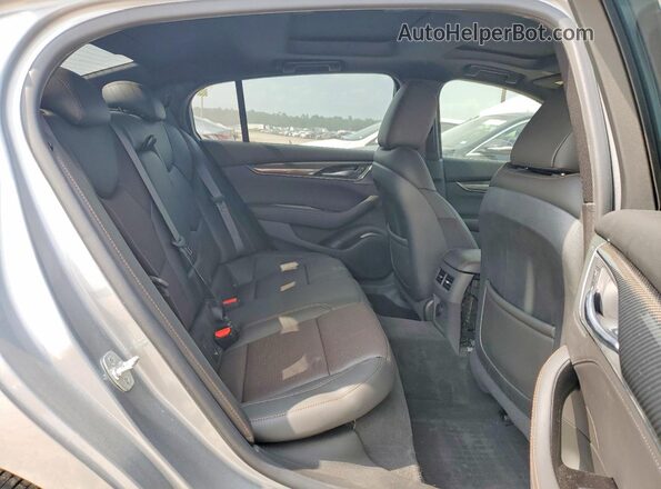 1G6DP5RK9S0117452 2025 CADILLAC CT5 Silver Widok wnętrza z tyłu