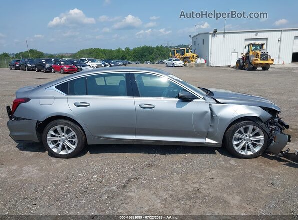 1G6DS5RK1T0109507 2026 CADILLAC CT5 Silver უკანა სალონის ხედი