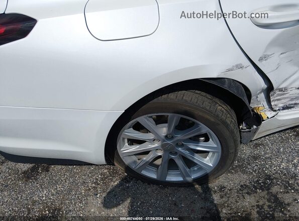 1G6DX5RK2P0157492 2023 CADILLAC CT5 White Вид спереду