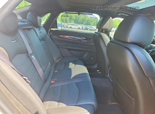 1G6KG5R65GU158381 2016 CADILLAC CT6 White Widok tylnych siedzeń