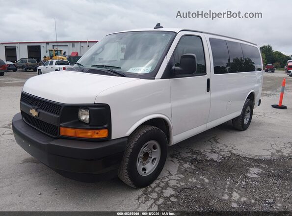 1GAWGEFF6H1286868 2017 CHEVROLET EXPRESS White Vista tres cuartos delantera izquierda