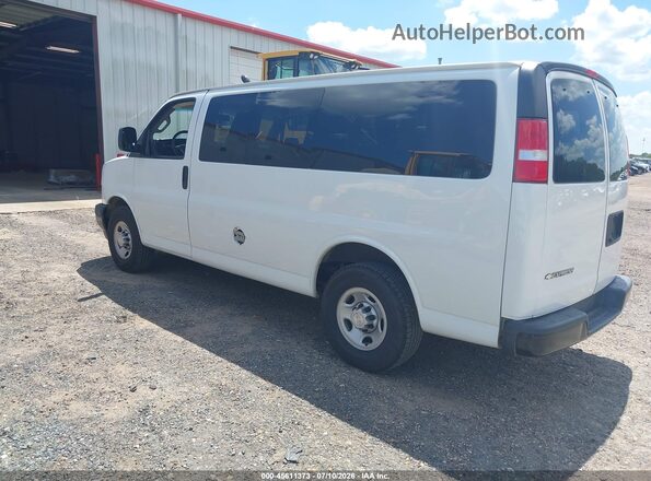 1GAWGEFG0K1340035 2019 CHEVROLET EXPRESS White უკანა მარცხენა