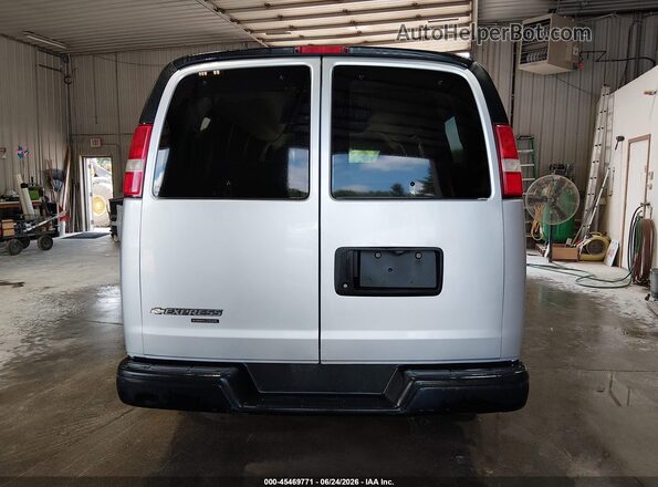 1GAWGEFG3G1243774 2016 CHEVROLET EXPRESS Silver 