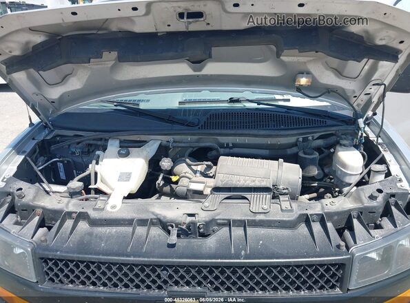 1GAWGEFG5K1332318 2019 CHEVROLET EXPRESS Silver უკანა ხედი