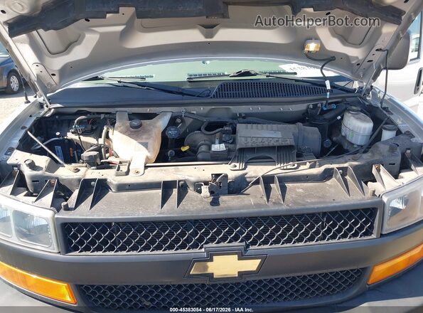1GAWGEFG7K1281338 2019 CHEVROLET EXPRESS Silver Vista trasera