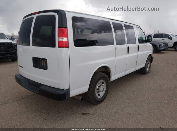 1GAWGEFG9K1283480 2019 CHEVROLET EXPRESS White Tył prawy