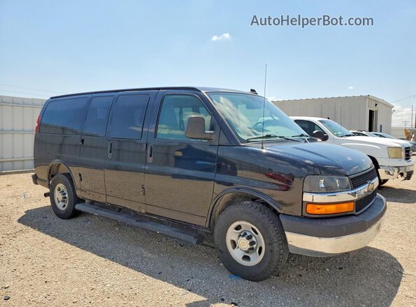 1GAWGFFGXG1240120 2016 CHEVROLET EXPRESS Black Delantero derecho