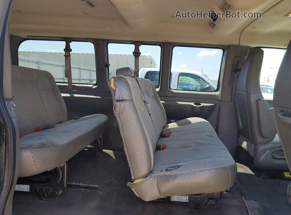 1GAWGFFGXG1240120 2016 CHEVROLET EXPRESS Black Vista interior trasera