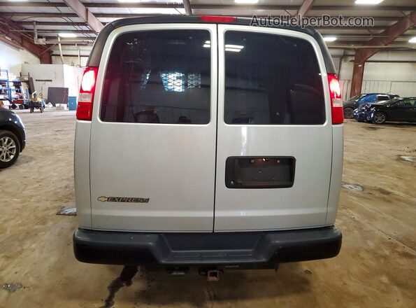 1GAZGNF76M1245298 2021 CHEVROLET EXPRESS Silver უკანა ხედი