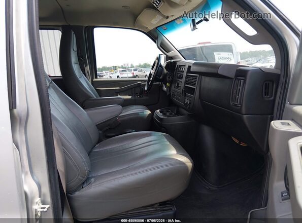 1GAZGNFF5G1280524 2016 CHEVROLET EXPRESS Gray Widok wnętrza z przodu