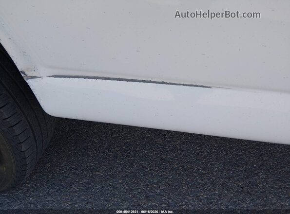 1GAZGNFG1K1289271 2019 CHEVROLET EXPRESS White Widok wnętrza 360 stopni