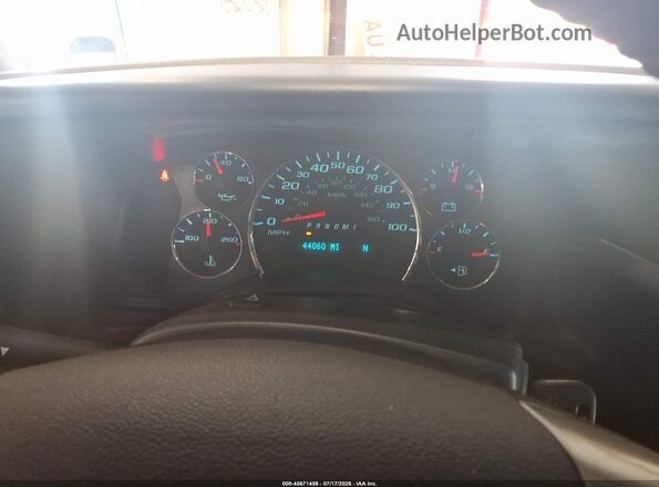 1GAZGNFG2H1293631 2017 CHEVROLET EXPRESS Серебряный Вид задних сидений