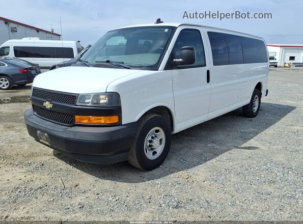 1GAZGNFG2K1334976 2019 CHEVROLET EXPRESS White Vista tres cuartos delantera izquierda