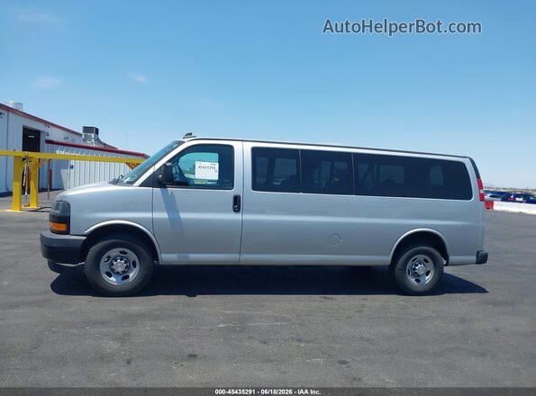 1GAZGNFG4J1273287 2018 CHEVROLET EXPRESS Silver 