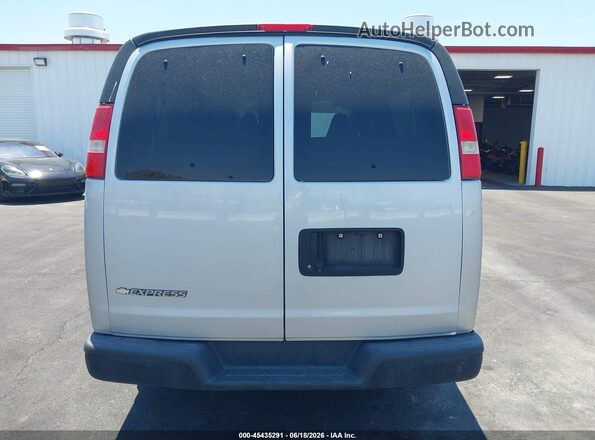 1GAZGNFG4J1273287 2018 CHEVROLET EXPRESS Silver 