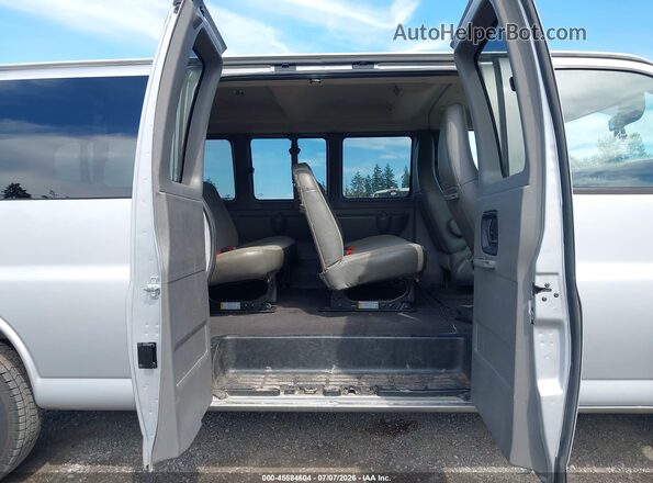 1GAZGNFG7L1266952 2020 CHEVROLET EXPRESS Серый Вид наклейки с VIN-кодом